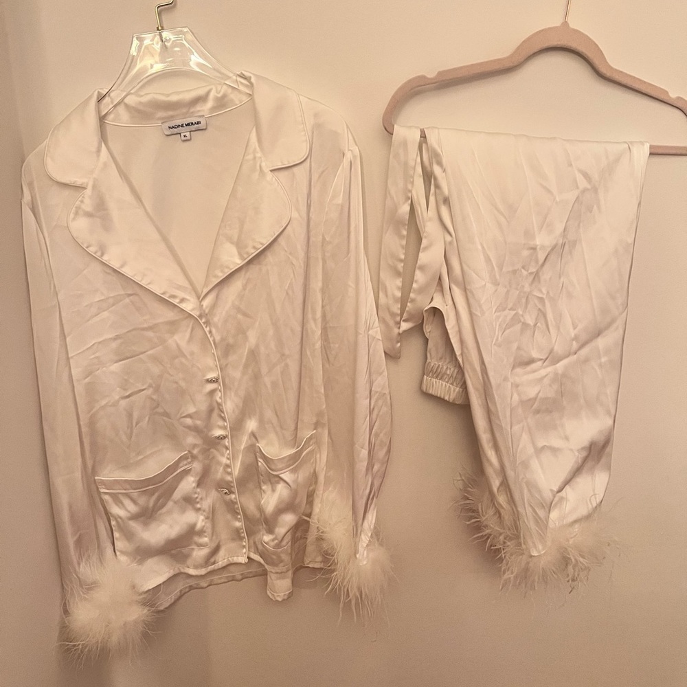 Nadine Merabi Darcie Pajamas in white  size xl (12) feather white pajamas set